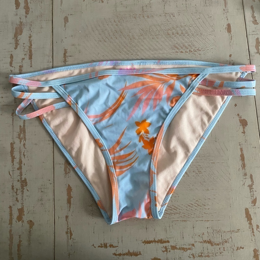 Kirra floral bathing suit bottom